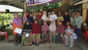 โครงการวิจัยกระวานไทยต้านเบาหวาน โดยมหาวิทยาลัยวลัยลักษณ์ ได้รับทุนสนับสนุนจาก อพ.สธ. ถ่ายทอดองค์ความรู้สู่ชุมชนบ้านเขาวัง จังหวัดนครศรีธรรมราช